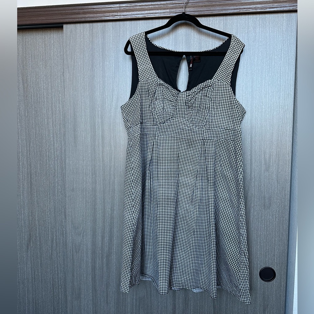 Torrid Black/white Gingham Retro Chic Pinup Dress Size 18